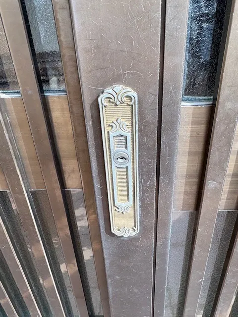 交換前（シリンダー錠）